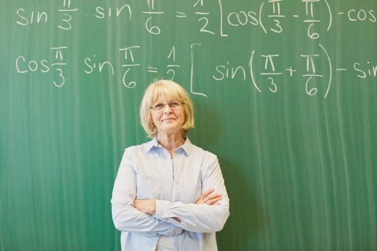 Empleo como profesor de matemáticas