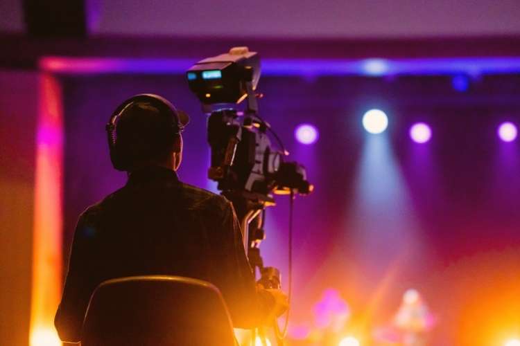 Oferta de empleo para profesor de audivisual formación profesional Oferta de empleo para profesor de audiovisual formación profesional