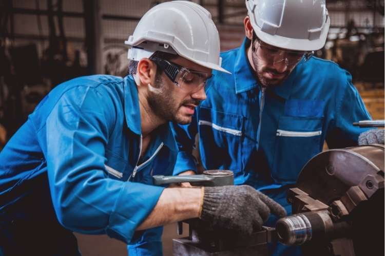 Empleo para profesor con doctorado en ingeniería industrial Empleo para profesor con doctorado en ingeniería industrial