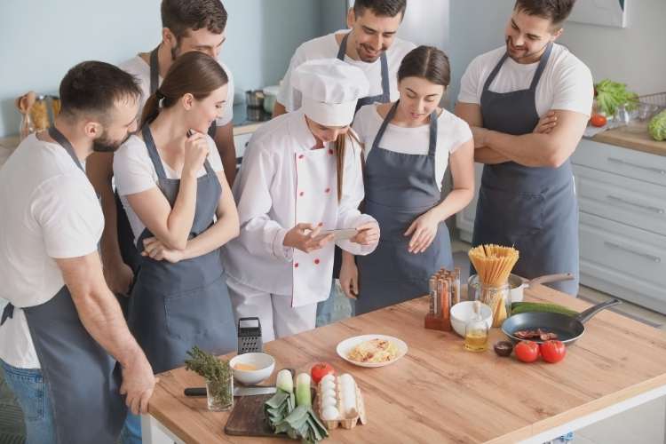 Empleo para profesor de gastronomía Empleo para profesor de gastronomía