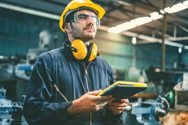 Oferta de trabajo para docente de ingeniería de organización industrial