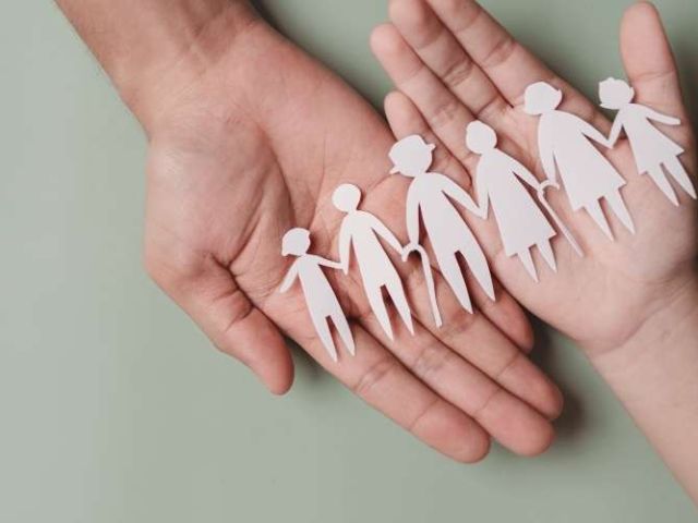 Trabajo para educador social acogimiento familiar extenso