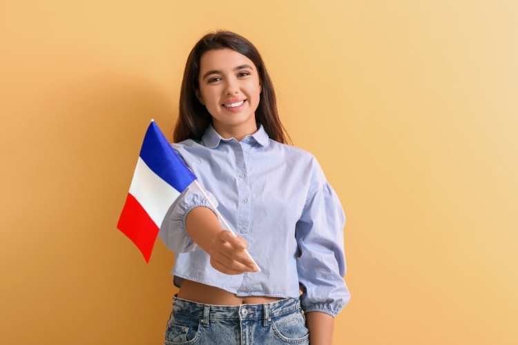 Convocatoria de empleo para educador de francés