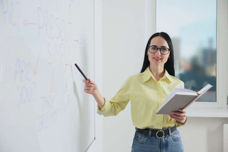 Empleo para profesor de inglés Empleo para profesor de inglés