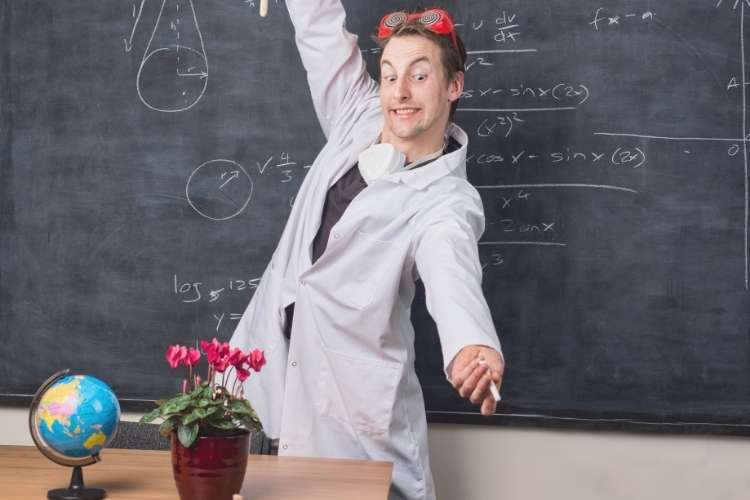 Oferta de trabajo para profesor de ciencias