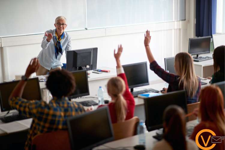 Empleo para profesor de informática