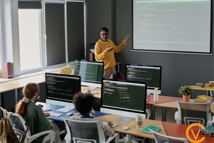Empleo como profesor de programación Empleo como profesor de programación