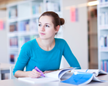 Trabaja como profesor en Santander