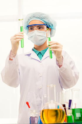 trabaja_como_ingeniero quimico